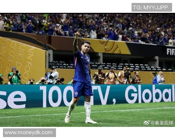 恩佐破门助力球队逆转胜利展现绝佳状态与团队默契