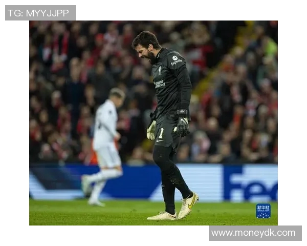 维尼修斯精彩远射助力皇马逆转胜利展现超凡实力