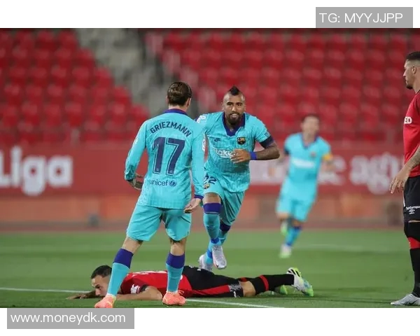 比达尔因伤缺席，巴塞罗那1-0击败埃瓦尔获得连胜