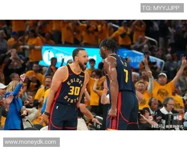 库里赛后怒斥队友：勇士涅槃重生的契机